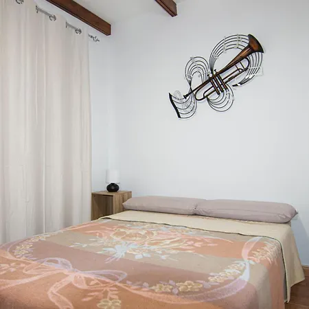 Holiday home Florymar *